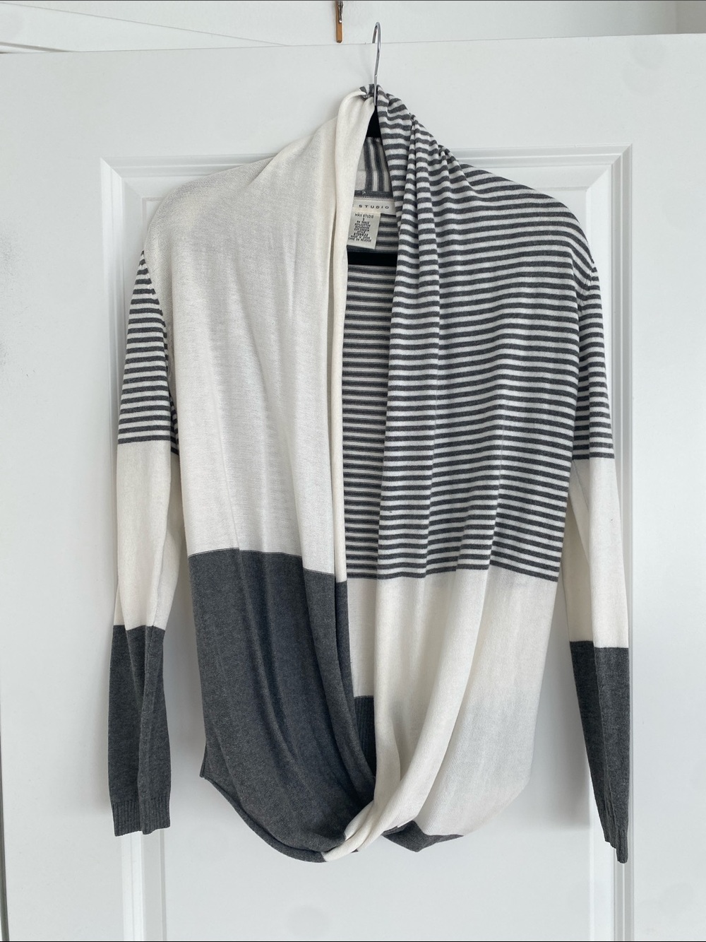 Max Studio Gray & White Striped Open-Front Cardigan